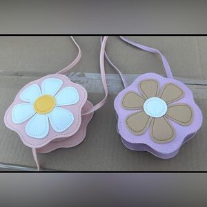 Girl’s crossbody flower purse